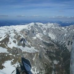 Flugwegposition um 14:27:00: Aufgenommen in der Nähe von Tragöß-Sankt Katharein, Österreich in 2533 Meter